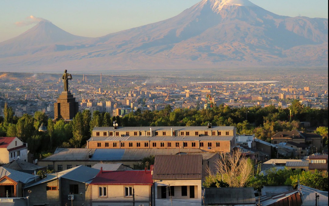 Субъективно: как относятся армяне к понаехавшим