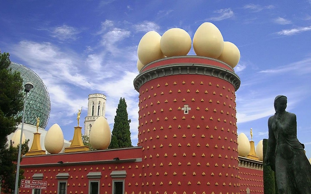 Музей Casa Natal Salvador Dalí в Барселоне