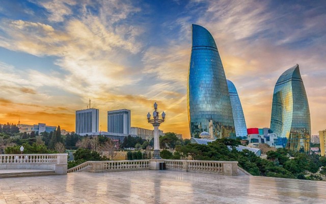 Всё, что нужно знать о переезде в Азербайджан