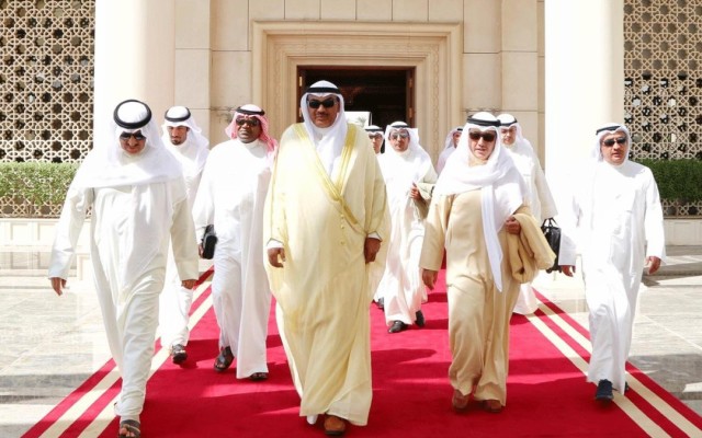 Как живёт золотой миллион граждан Кувейта