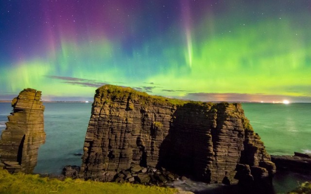 Полярное сияние (AURORA BOREALIS)